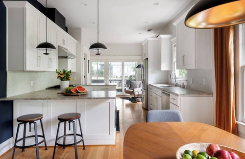 Virginia Highland House | Canvas Haven by Minty Living
