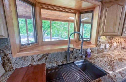 Ten Sleep House | Canyon Hideout - Secluded Retreat Near Ten Sleep! Surrounded by canyon walls!