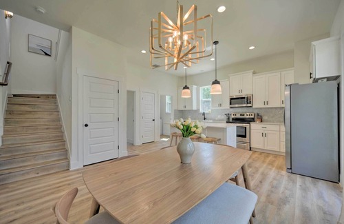 Canyon Lake Cottage | Canyon Lake Home w/Deck ~ 1 Mi to Comal Park