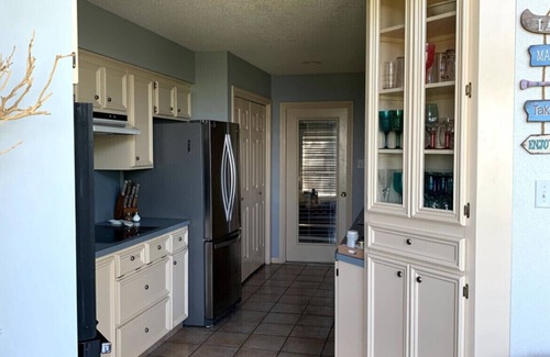 Canyon Lake House | Canyon Lake Property~beautiful views~Sleeps 6~ large house~ large covered deck.