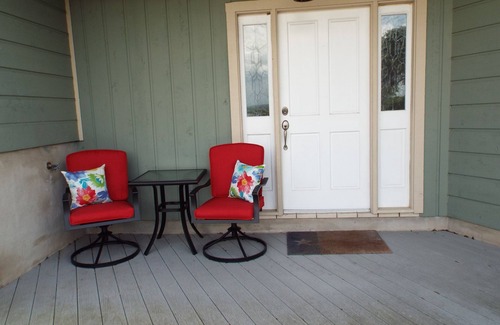 Canyon Lake House | Canyon Lake Property~beautiful views~Sleeps 6~ large house~ large covered deck.