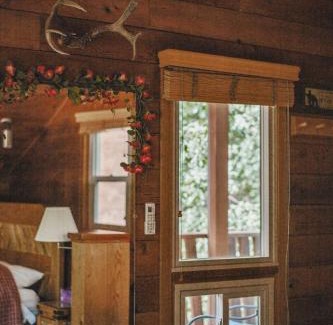 Sedona House | Canyon Wren