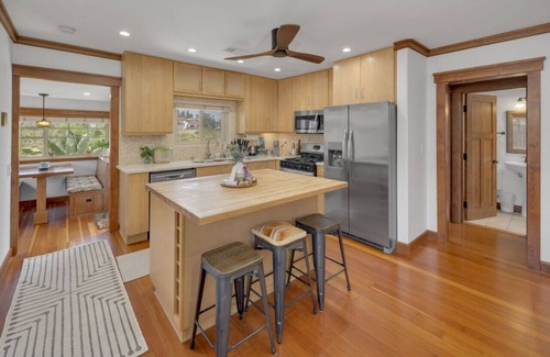 University Heights Apartment | Canyonview - Near Balboa Park - San Diego