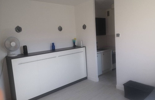 Cap d'Agde Apartment | CAP AGDE New studio terrace for 3 people located 5 min 🦶 Falaises beach or Môle