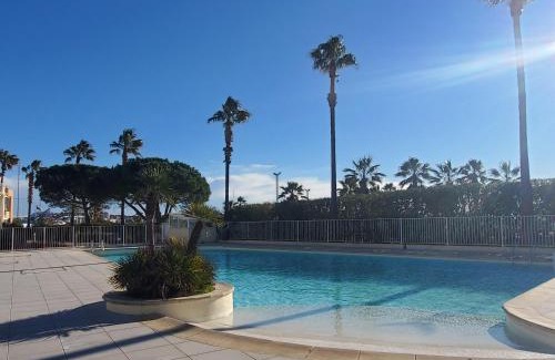 Frejus Port Apartment | CAP HERMES Vue MER 3 Pieces 70m2 Climatise 4 Perso