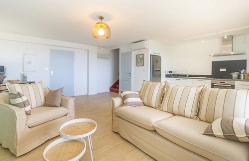 St Gilles-les-Bains Apartment | Cap Noir - apt with magnificent sea view - Downtown Saint-Gilles-Les-Bains