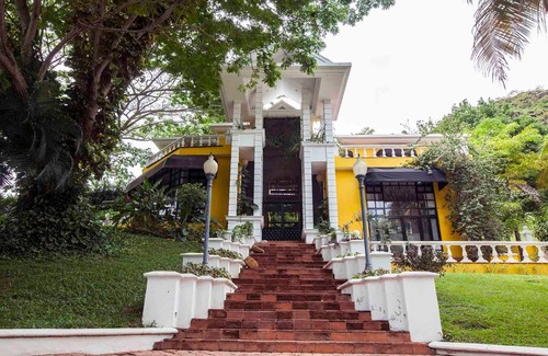 Melgar Villa | Cap001 - Luxury farm with 4 suites in Carmen de Apicala