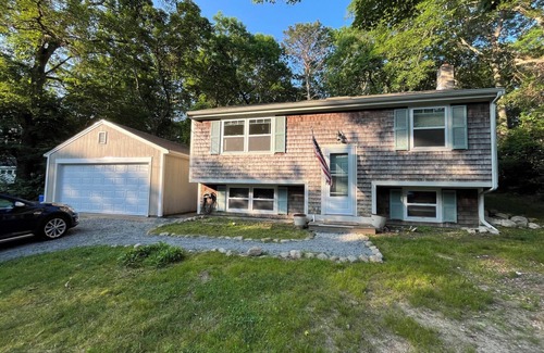 Mashpee Cottage | Cape Cod Charm Near Lake, Ocean, and Local Attractions