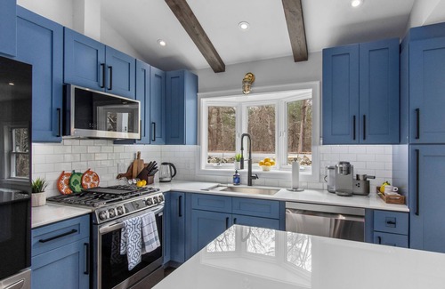 Centerville House | Cape Cod Lake Charm