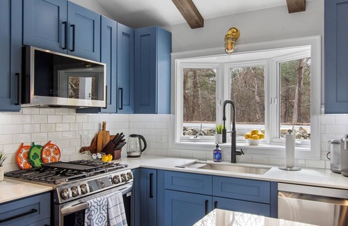Centerville House | Cape Cod Lake Charm