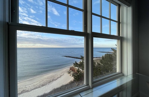 Dennis Port Condo | Cape Cod Oceanfront New Condo with Ocean View & Private Beach! [in Building B]