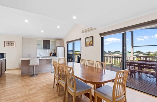 Cape Paterson House | Cape Irvine - Linen not included