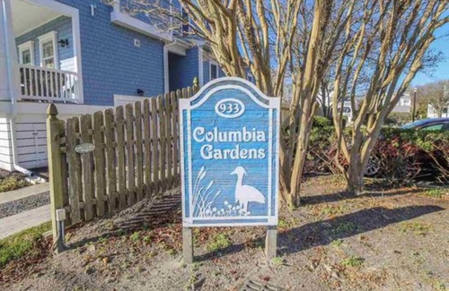Cape May Condo | Cape May Rental Poolside - 933 Columbia Avenue, B7, Cape May