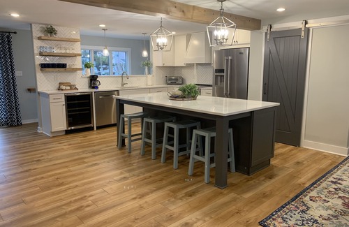 Lewes House | Cape Shores Luxury - Brand NEW 2024 Pool, Beach, Private Fishing Pier, Park!