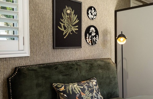 Welgemoed House | Cape Village Lodge