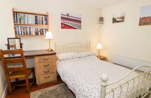 Llwyngwril Cottage | CAPEL CADER IDRIS, family friendly in Llwyngwril