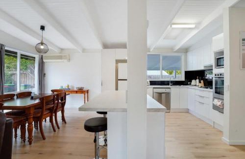 Capel Sound House | Capel Sound Family Home Pets friendly*