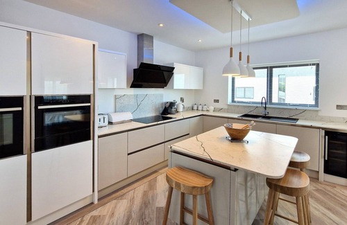 Croyde House | Capella - Hot Tub* | Swimming Pool | Near Beach