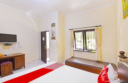 Gatot Subroto Hotel | Capital O 91406 Agus Jaya Residence