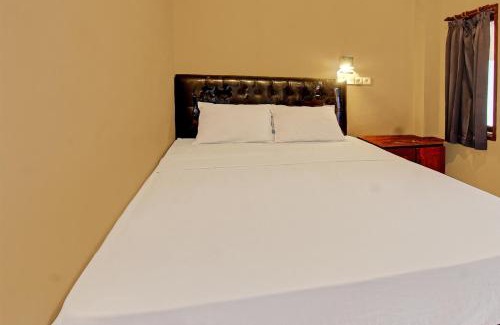 Gerupuk Hotel | Capital O 92747 Ombak Cafe & Homestay