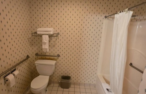 Purdum Hotel | Capital O Roadside Inn Thedford NE 2