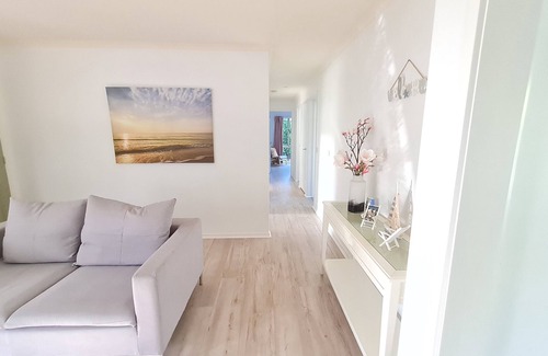 Capel Sound House | Caplesound Beach house 5 min walk to the beach and shops