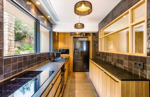 Cote d'Azur- French Riviera Villa | CapTaillat Villa | VueSunset180° | Piscine Infinie