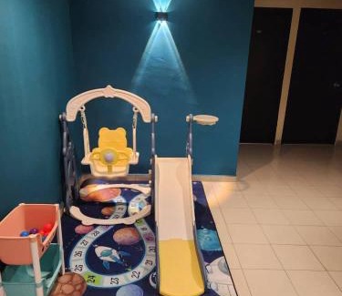 Taman Acheh Jaya Hotel | Captain Hotel Cafe & Bistro