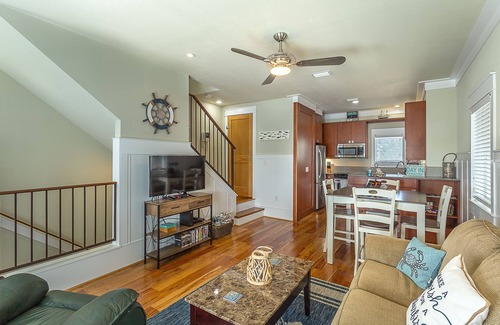 Carrabelle Condo | Captain Mac's Shack- Riverfront with Bay views