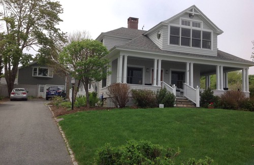 Manset House | Captain's Cottage, beautiful waterfront home facing Somes Sound and Cadillac Mt