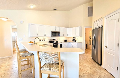 Palm Harbor House | "Captain's Key Waterside Retreat" Boat Dock! Awesome Pool!