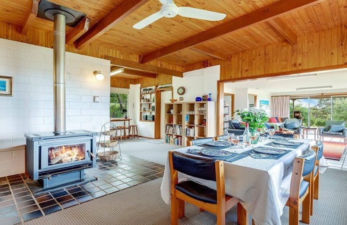Bellawongarah House | Captain's Lookout – Captain's Lockout is located on 110 acres