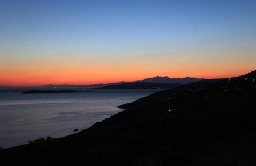 Kato Aprovatou Apartment | Captain's Pounda Suite