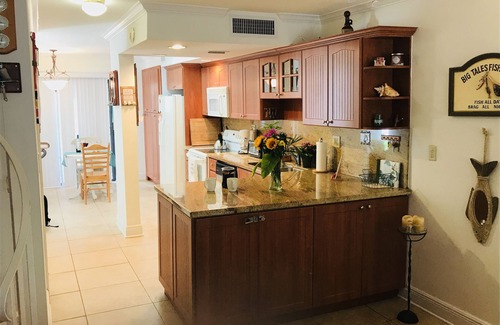 Plantation Key House | Captain's Quarters Piece of Peace