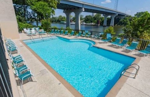 East Bank Condo | Captain's Quarters Riverfront #2