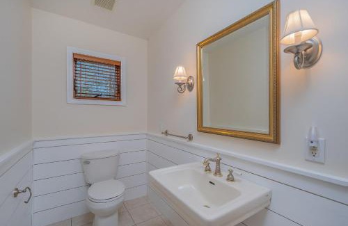 McHenry House | Captains Cabin