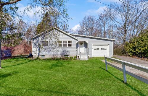 Boothbay Harbor House | Captains Cottage on Atlantic