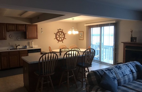 Frankfort Condo | Captain’s Quarters is located on Main St. In downtown Frankfort.
