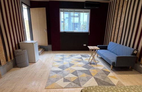 Borehamwood Apartment | Captivating 1-Bed Studio in Borehamwood