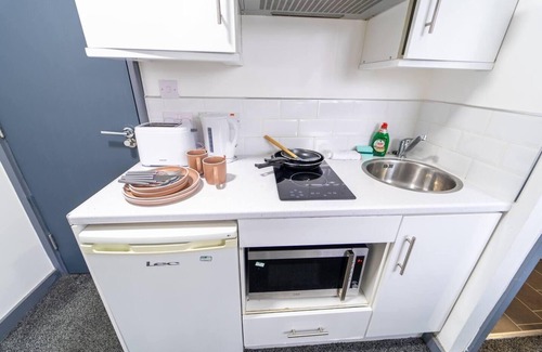 Selly Oak Apartment | Captivating 1-Bed Studio in Birmingham