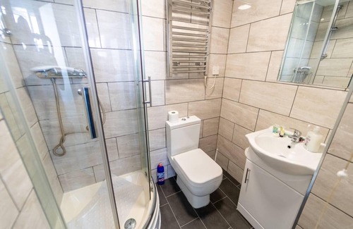 Selly Oak Apartment | Captivating 1-Bed Studio in Birmingham