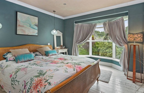 Haverfordwest House | Captivating 4 Bed House in Pembrokeshire