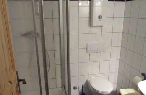 Meschendorf Apartment | Captivating Apartment in Rerik Germany with Parking