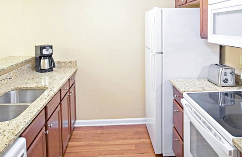 Berkeley Condo | Captivating Historic Condo Resort