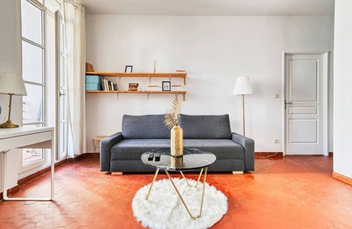 1st Arrondissement Apartment | CAPUCINS · T2 avec balcon à Noailles