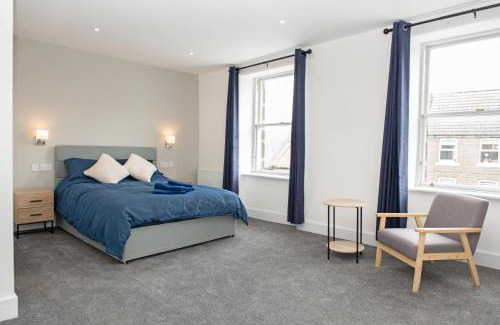 Berwick-upon-Tweed House | Cara Lodge, Comfortable Self Check-in En-suite Guest Rooms