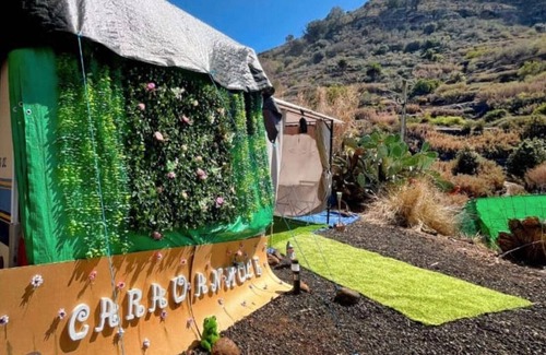 Teror House | 'Caranmule' with Mountain View, Shared Terrace and Private Garden