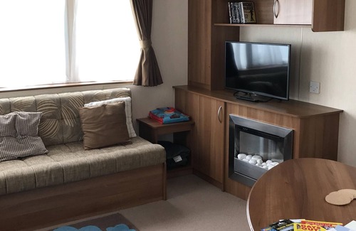 New Forest District House | Caravan on 5 Star Holiday Park nr. Beaches and New Forest