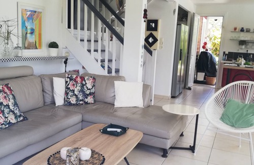 Tartane Villa | Caravelle peninsula, opulent villa with swimming pool, seafront