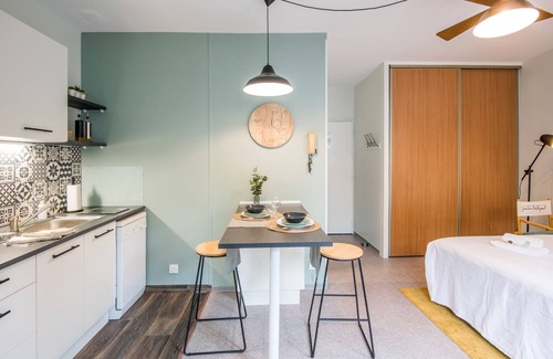 Millau Apartment | Cardabelle - Joli appt pour 2 avec parking privé